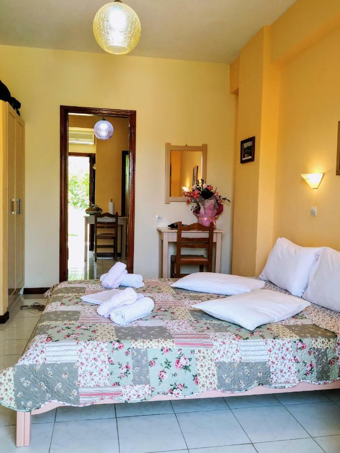 Studios Filippos Skopelos Eksteriør billede